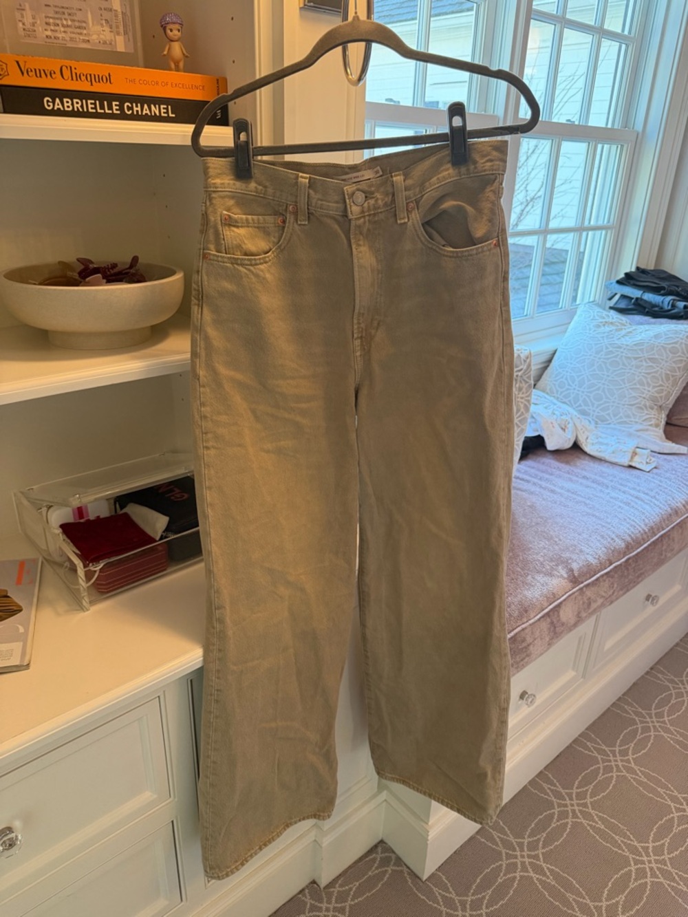 Levi’s High-Waist Wide-Leg Khaki Jeans